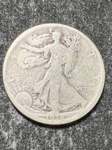 lot 66 image: 1918 US WALKING LIBERTY HALF DOLLAR