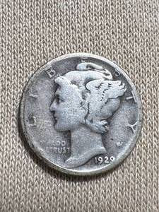 lot 74 image: 1929-D US MERCURY DIME