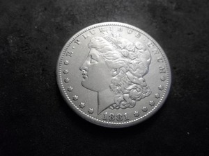 lot 17 image: 1881 S Morgan Silver Dollar