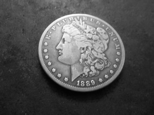 lot 44 image: 1889 CC Morgan Silver Dollar