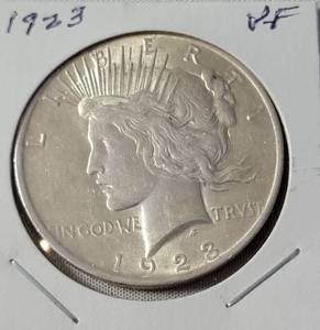 lot 16 image: 1923 Silver Peace Dollar - VF