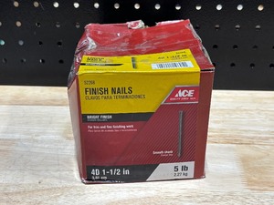 lot 26 image: Finish Nails