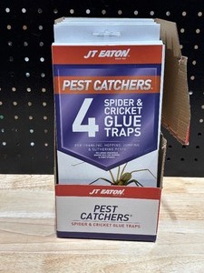 lot 62 image: Pest Glue Traps 5 Pack