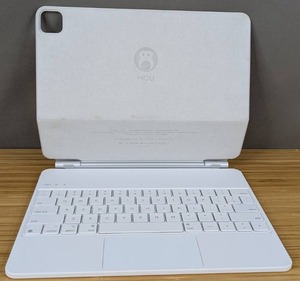 lot 267 image: Brand New Huo Keyboard Case for iPad Air 13 and iPad Pro 12.9 3rd to 6th Gen Magnetic Floating Cantilever Stand White $99.99 Retail