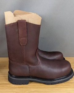 lot 324 image: Brand New Legend Safety Size 10 Roper Boots 9 $119.99 Retail