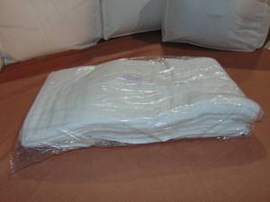 lot 52 image: 12 Pack BOKSER HOME BH70109 White Bath Towel 25 X 54