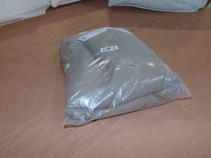 lot 61 image: Clove Cal King 100% French Linen Duvet Cover