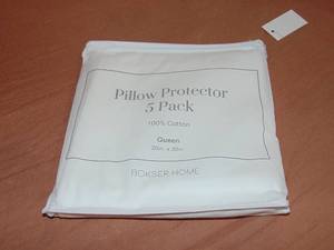 lot 62 image: 5 Pack Zip Pillow Protector, 100% Cotton Queen  White