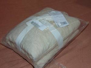 lot 63 image: 2 Pact Putty-heather 100% French Linen Standard Pillowcase Set  BOKSER HOME