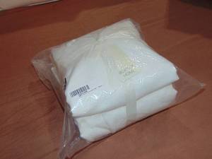 lot 66 image: Queen White 100% French Linen Sheet Set  BOKSER HOME