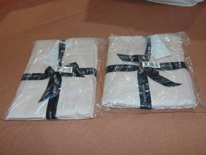lot 87 image: 2 Pack Blush 100% Cotton Fiat  Sheet Twin XL