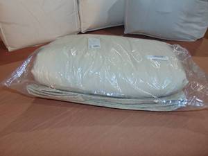 lot 96 image: Cal King putty heather French Linen Box Stitch Quilt