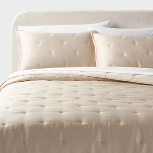 lot 237 image: 3PCS FullQueen TENCEL Comforter and Sham Set - Threshold