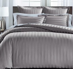 lot 287 image: 1.5 Stripe 550 Thread Count 100% Cotton 2-Pc. Duvet Cover Set, Twin