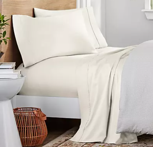 lot 432 image: Queen Size, Solid Ivory, Members Mark 300-Thread-Count 100% Organic Cotton Solid Sheet Set