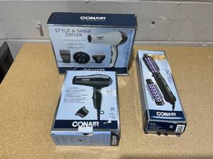 lot 254 image: LOT OF 3 Conair Hair Tools