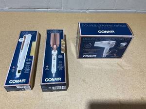 lot 258 image: LOT OF 3 Conair Hair Tools