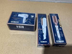 lot 260 image: LOT OF 3 Conair Hair Tools