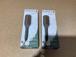 lot 262 image: LOT OF 2 Remington Botanicals Straightening Brush