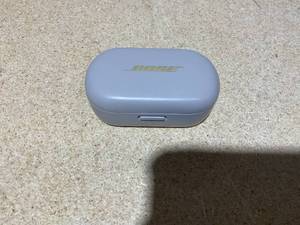 lot 49 image: Bose QuietComfort Earbuds