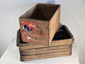 lot 131 image: Lot of 2 Vintage Fruit Crates