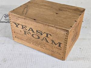 lot 173 image: Yeast Foam Wooden Box from the Northwestern Yeast Co., Chicago, IL. about 9 Long