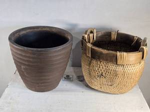 lot 183 image: Woven Basket and Plastic Flower Pot
