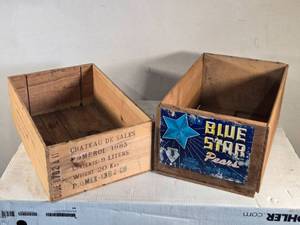 lot 189 image: Vintage Wooden Crates Including Blue Star Pears and Chateau De Sales