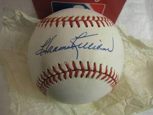 lot 28 image: Harmon Killebrew Auto on Rawlings Official American League Baseball