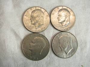lot 50 image: Lot of 4 Eisenhower 1972 One Dollar Coins