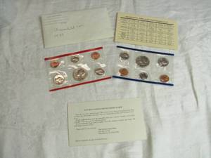 lot 78 image: United States Mint 1988 Uncirculated Coin Set