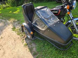 lot 5 image: 2001 Velorex Sidecar Model 700