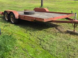 lot 10B image: Dresser Custom Trailers 16 Trailer with 2 3500 lb axels, 3 12 tongue, Bed 81 Wide