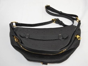lot 6 image: Louis Vuitton Black Cross Body Bag