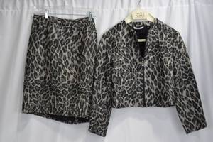 lot 60 image: Peter Nygard Cheetah Print Suit