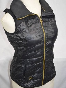 lot 84 image: Black Michael Kors Quilted, Zip Vest, Size M