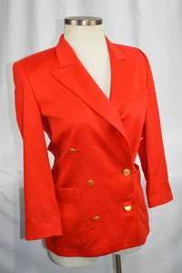 lot 90 image: Escada 100% Cashmere Jacket