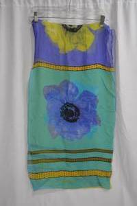 lot 121 image: Chimento Floral Scarf