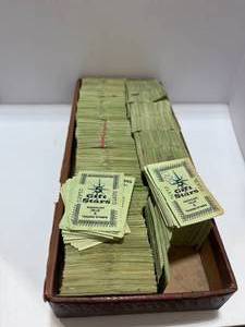 lot 30 image: Box of 5 Gift Stars Trading Stamps