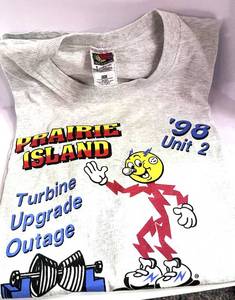 lot 39 image: Reddy Kilowatt NSP T-Shirt 1998 XXL