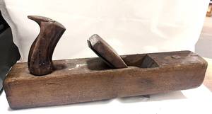 lot 79 image: Antique Wood Plane Ohio Co.