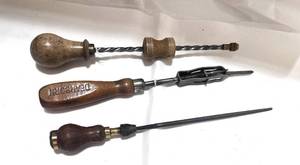 lot 80 image: Three Vintage Tools Dearborn Screw Starter, Cobblers File And Archimedes Hand Drill