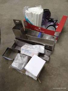 lot 68 image: Large Mixed Lot of RestaurantBar Items