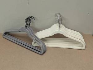 lot 112 image: Brightroom non-Slip Velvet Hangers - 25 Hangers Total - 16 White 9 Gray