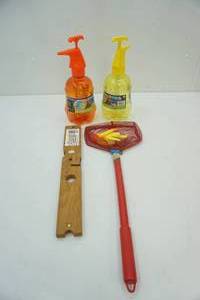 lot 55 image: (2ct) Balloon Pumpers, bobber stoppers, minnow net, & Bobber buddy Fish Alarm (ice fishing)