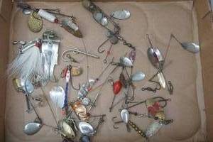lot 77 image: Vintage Fishing Lures