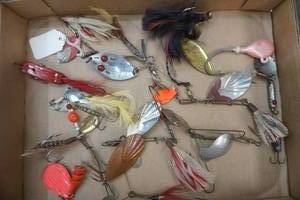lot 79 image: Vintage Fishing Lures