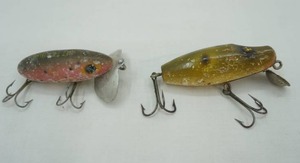 lot 82 image: Vintage Jitterbug & Creek Chub Midget Pikie