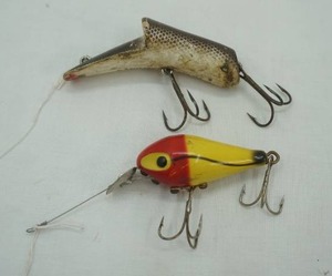 lot 97 image: Vintage Lures Kautzky Top Ike & P&K Amazin Maizie