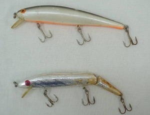 lot 117 image: Vintage Lures Rapalas